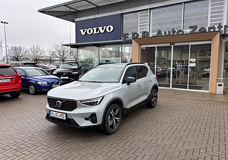 Volvo XC 40 XC40 B4 Plus Dark