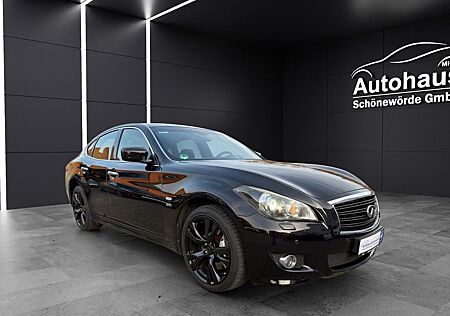 Infiniti Q70 3.0d V6 GT