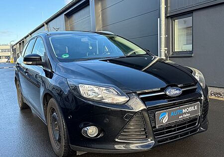 Ford Focus Titanium 2.0TDCI*NAVI*SHZ*TEMPO*PDC*KLIMA