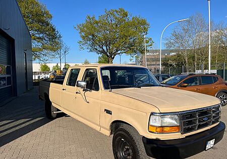 Ford F 350 2WD 5,8 L/LPG ex US Army Oldtimer