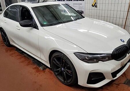 BMW 320d M Paket GSHD LivePR HUD LED 19 HIFI ACC 1Hd
