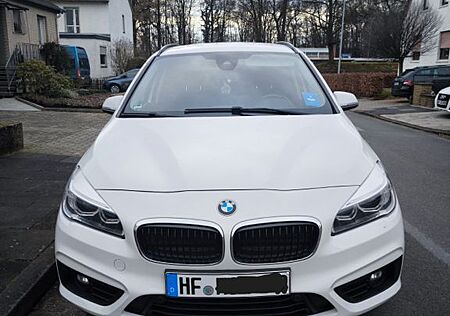 BMW 2er 218 Gran Tourer 218d - 7 Sitzer - Navigation