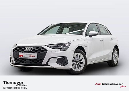 Audi A3 Sportback 40 TFSIe KAMERA S-SITZE SITZHZ