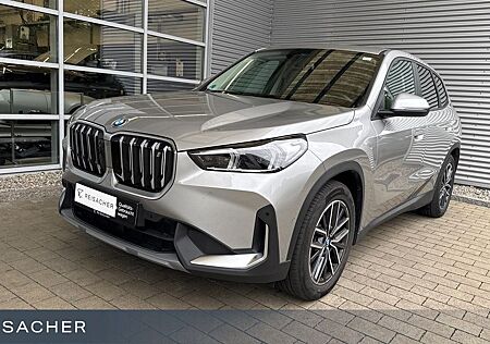 BMW iX1 XDRIVE30 Navi AHK adLED RüKa 17"LM DAB
