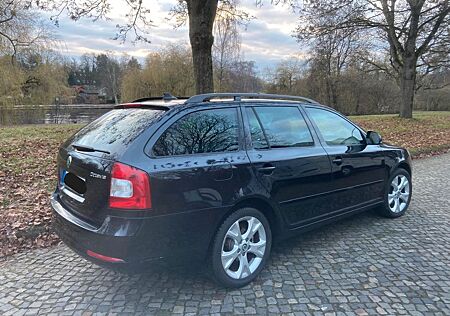 Skoda Octavia 1.4 TSI DSG Elegance Combi Elegance