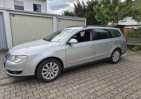 VW Passat Variant Volkswagen 2.0 FSI Comfortline Variant C...