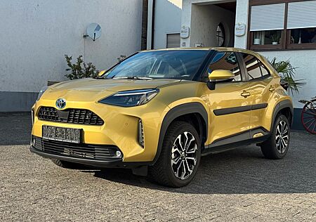 Toyota Yaris Cross Hybrid FWD Team Deutschland