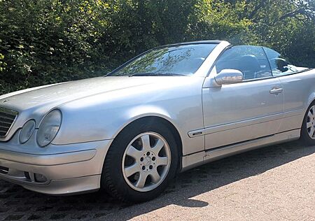 Mercedes-Benz CLK 200 KOMPRESSOR AVANTGARDE Avantgarde