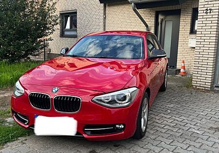 BMW 118i Sport Line Sport Line