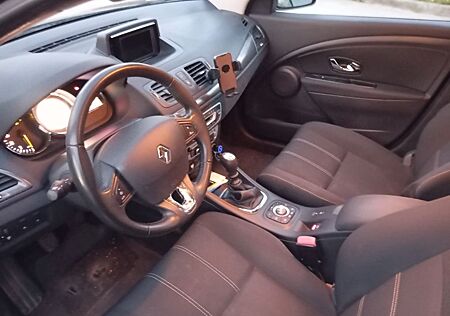 Renault Megane Grandtour Paris dCi 110 Eco2 Paris