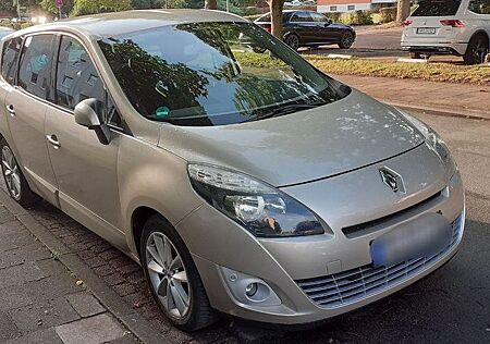 Renault Grand Scenic Luxe dCi 130 Luxe