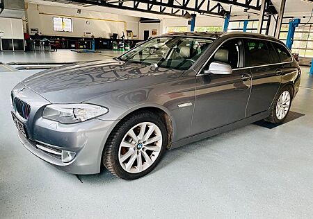 BMW 520i Touring -