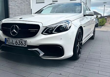 Mercedes-Benz E 63 AMG 4MATIC