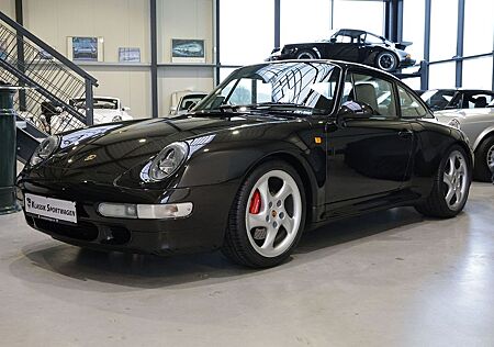 Porsche 993 Carrera 4S Coupé