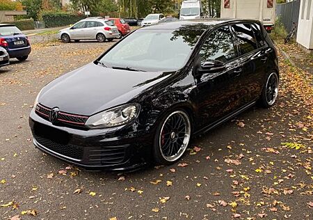 VW Golf Volkswagen 2.0 TSI DSG GTI GTI
