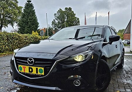 Mazda 3 gebraucht kaufen Mazda 3 Lim. 2,2 Sports-Line Bose Xenon Leder HuD Navi
