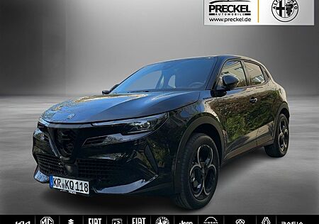 Alfa Romeo Junior Ibrida-Speciale 1.2 VGT/el.Heckklappe