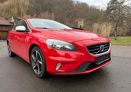 Volvo V40 R Design / Leder / Euro 6