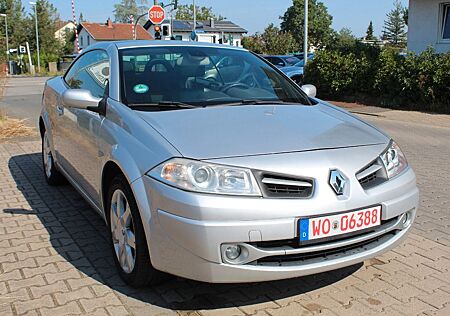 Renault Megane Coupé-Cabriolet Dynamique 1.9 dCi FAP