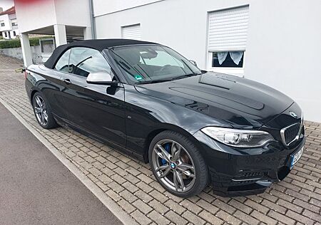 BMW M235i xDrive Steptronic Cabrio -