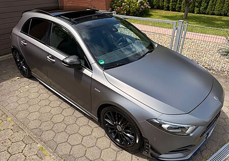 Mercedes-Benz A 200 AMG Edition Panorama