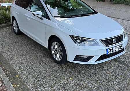 Seat Leon ST 1.6 TDI Virt. Cockpit/AHK/LED/KAM/uvm.
