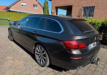 BMW 530d Touring A -