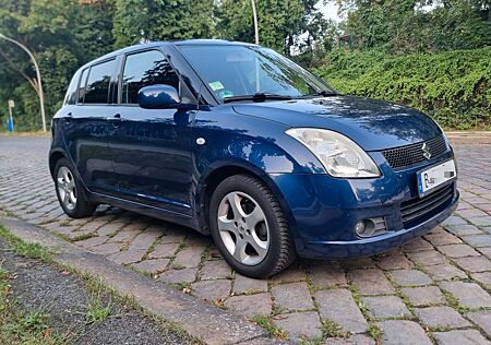 Suzuki Swift 1.5 Comfort (2. Hand, Navi/Apple/Android)