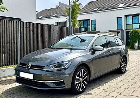 VW Golf Volkswagen Variant 1.5 TSI ACT DSG Sound Dynamic Light