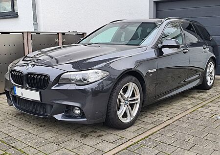 BMW 530d xd Touring M Paket Pano Komforts. HeadUp