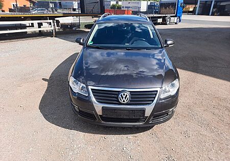 VW Passat Volkswagen 2.0 TDI DPF Comfortline/Navi/Tüv Neu