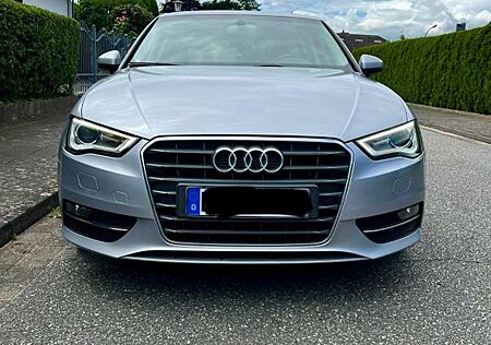 Audi A3 1.4 TFSI cod ultra Ambiente Sportback Amb...