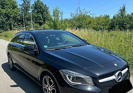 Mercedes-Benz CLA 200 Shooting Brake CLA 200 Urban Shootin...