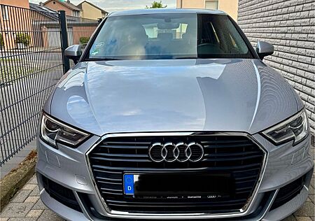 Audi A3 1.0 TFSI Sportback S line SHZ*PDC*Klima