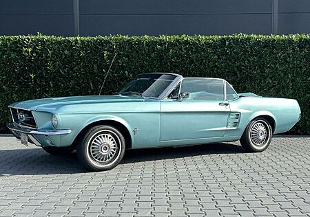 Ford Mustang Convertible 1967 200CU 6 Zylinder INLINE