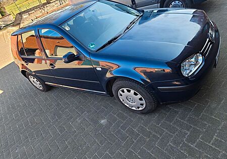 VW Golf Volkswagen 1.4 Basis Variant Basis