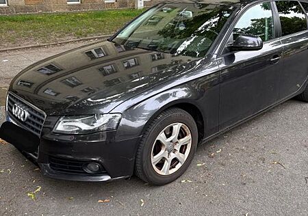 Audi A4 2.0 TFSI 132kW Attraction Avant Attraction