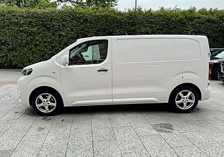 Toyota Pro Ace Proace L1 Kasten 1.5 D-4D Meister *Navi*AHK*Hage