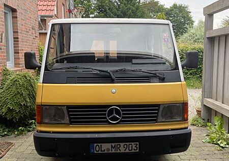 Mercedes-Benz MB 100 Camper