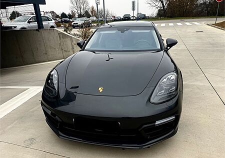Porsche Panamera 4 E-Hybrid Sport Turismo Edit. 10 J...