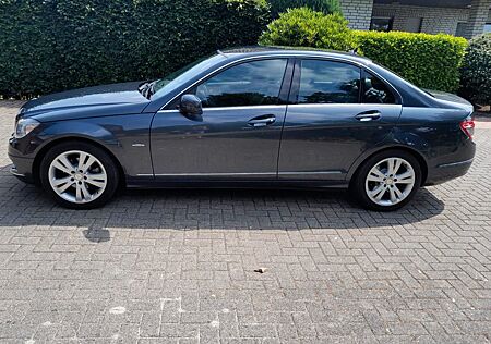 Mercedes-Benz C 200 KOMPRESSOR AVANTGARDE AVANTGARDE