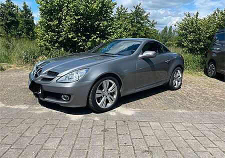 Mercedes-Benz SLK 280