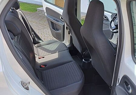 VW Up Volkswagen ! 1.0 55kW ASG move ! move !
