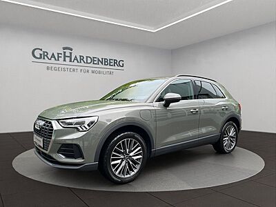 Audi Q3 45 TFSIe S tronic ACC Kamera Navi AHK Pano