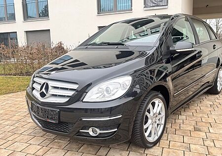 Mercedes-Benz B 200 , Navi, Klima, Bluetooth