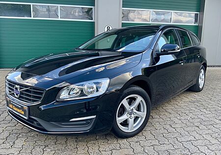 Volvo V60 Kombi Linje Business Automatik/NAVI/PDC/SHZ/