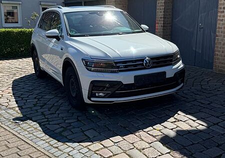 VW Tiguan Allspace Volkswagen 2.0 TDI SCR 176kW DSG 4MOTIO...