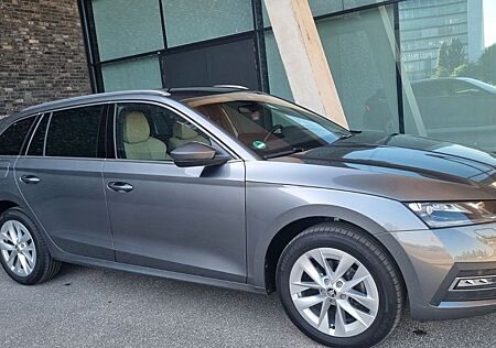 Skoda Octavia Combi Style