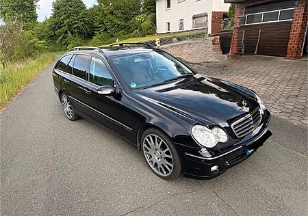 Mercedes-Benz C 320 CDI T AVANTGARDE Avantgarde