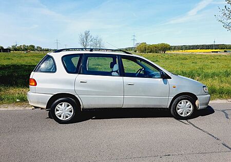 Toyota Picnic 2.2 TD Klima